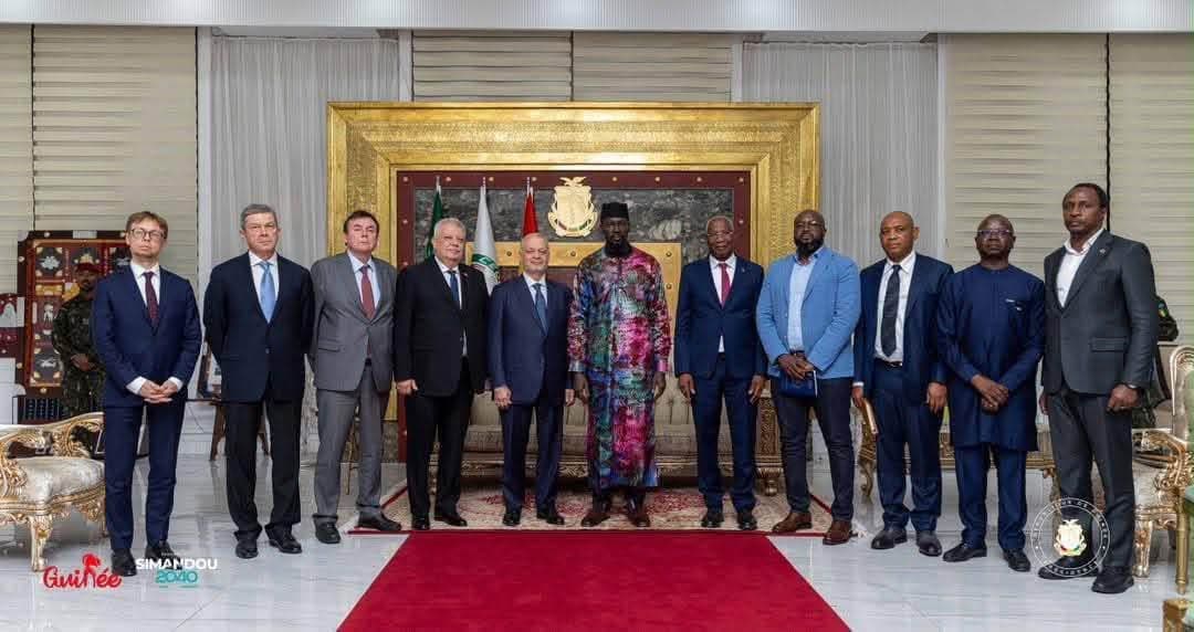 Simandou 2040 : le Chef de l'Etat, S.E Mamadi DOUMBOUYA, reçoit une délégation de RUSAL conduite par l'Ambassadeur de la Fédération de Russie en Guinée