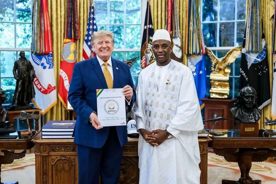 #Ambassade_extraordinaire_et_plénipotentiaire_de_la_République_de_Guinée_auprès_des_États_Unis.