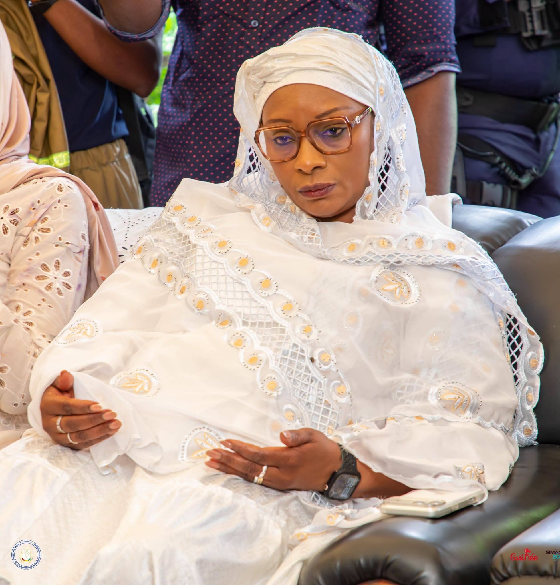 Drame de Hafia : la Ministre de l’Administration du Territoire et de la Décentralisation présente les condoléances du Gouvernement