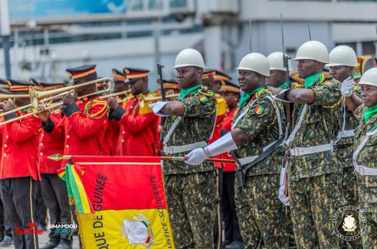 🇬🇳 || Retour de Côte d'Ivoire : le Président Mamadi DOUMBOUYA regagne Conakry au terme d'une visite d'Etat placée sous le signe de l'unité et du panafricanisme