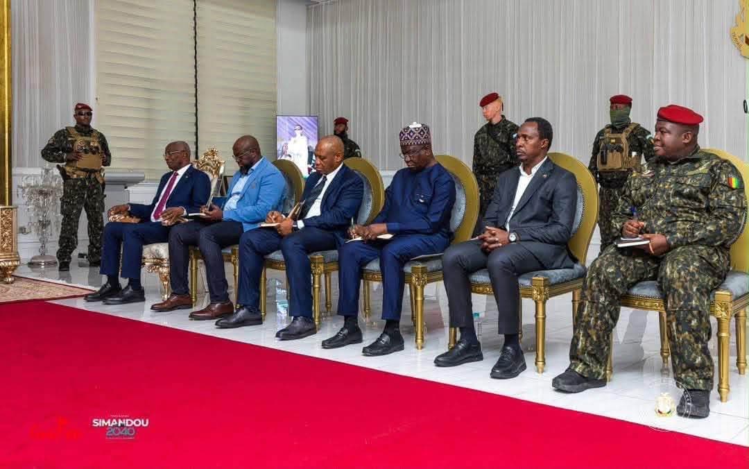 Simandou 2040 : le Chef de l'Etat, S.E Mamadi DOUMBOUYA, reçoit une délégation de RUSAL conduite par l'Ambassadeur de la Fédération de Russie en Guinée