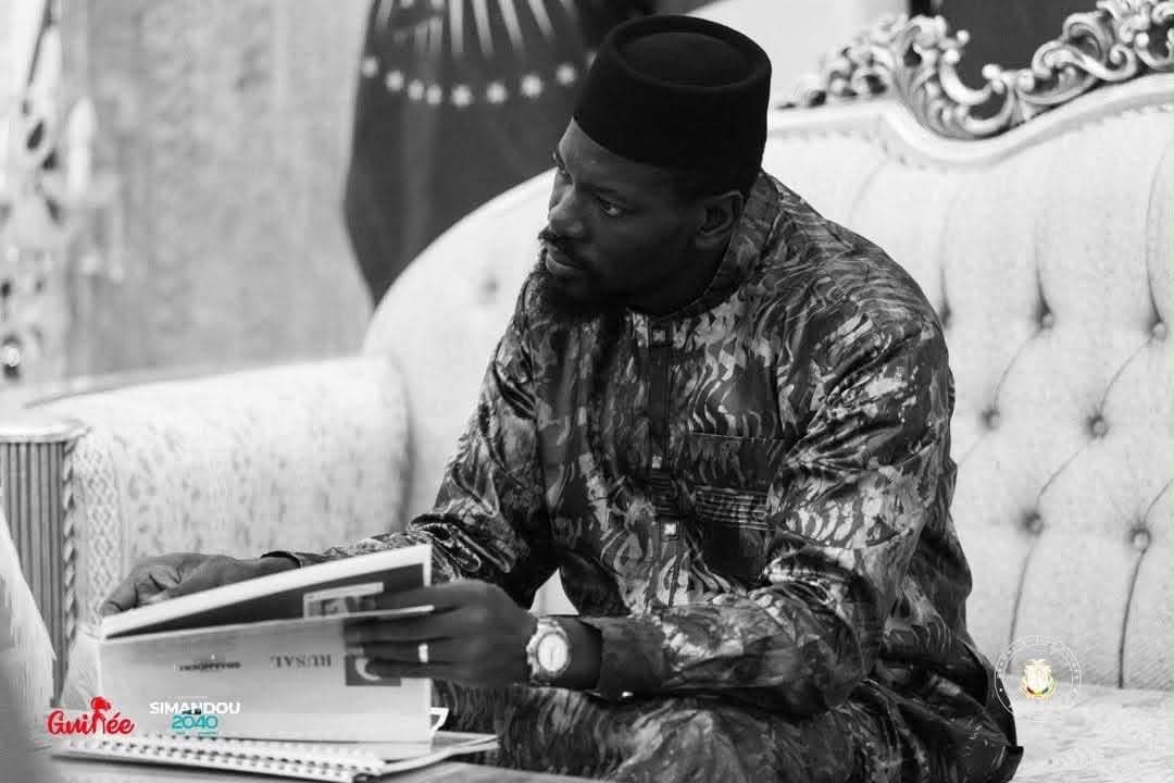 Simandou 2040 : le Chef de l'Etat, S.E Mamadi DOUMBOUYA, reçoit une délégation de RUSAL conduite par l'Ambassadeur de la Fédération de Russie en Guinée
