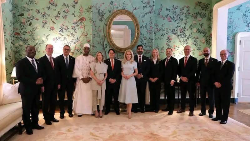 #Ambassade_extraordinaire_et_plénipotentiaire_de_la_République_de_Guinée_auprès_des_États_Unis.