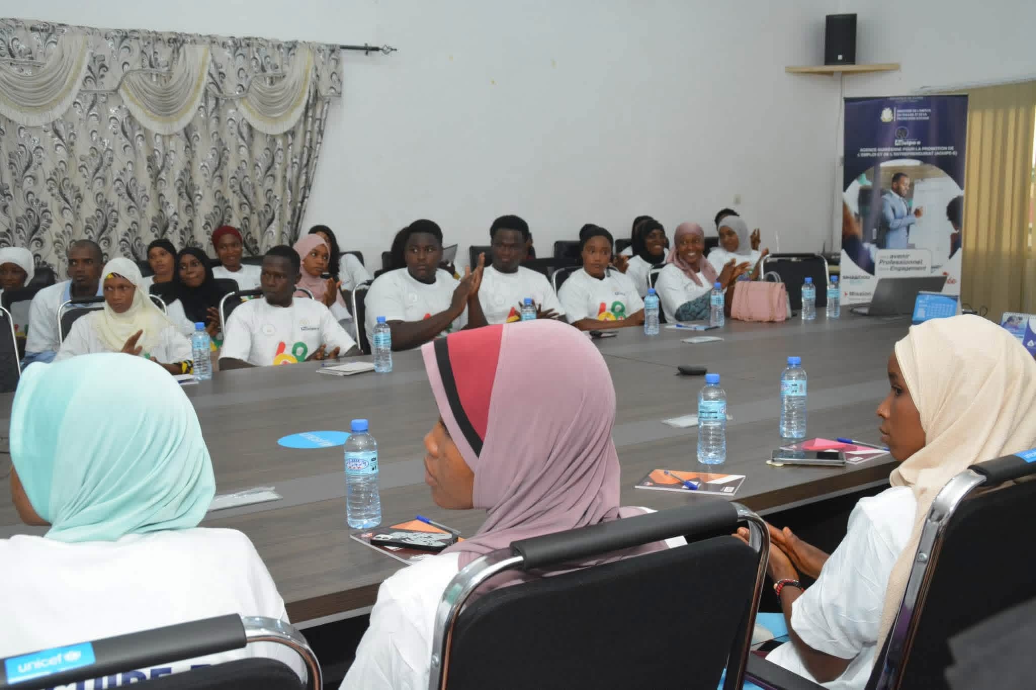 68e ANNIVERSAIRE DE L'INDEPENDANCE | LE MINISTERE, A TRAVERS L'AGUIPE-E, LANCE SON PROGRAMME DE RENFORCEMENT DE L'EMPLOYABILITE DES JEUNES